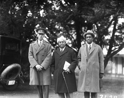 Royal Visit, May 1927 - Unidentified group of persons