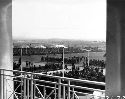 Royal Visit, May 1927 - Scene outside Parliament House from the balcony of the House