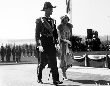 Duke and Duchess of York arriving at Parliament House