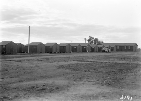 Workmen's huts. Molonglo camp.