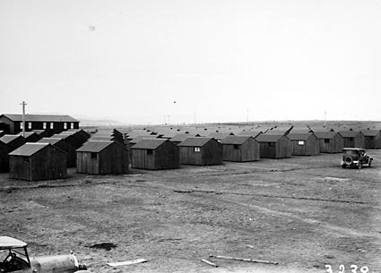 Mt. Ainslie Camp, workmens huts