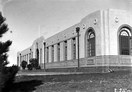 Forestry School frontage of the Australian Forestry School at Banks Street, Yarralumla