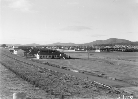 Mort St and Braddon from Civic centre buildings Canberra Steam Laundry at centre right.		