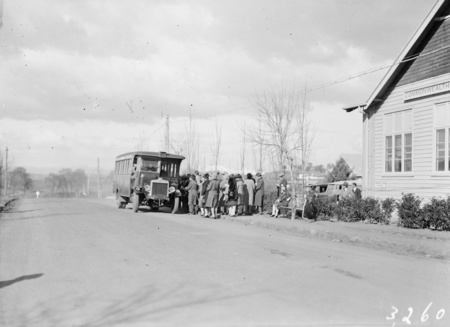 Office workers boarding an AEC bus at Acton.