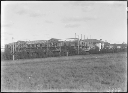 Extentions to Telopea Park School, New South Wales Crescent, Kingston.