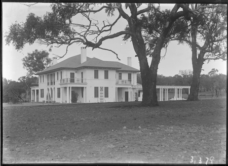  Prime Minister's Lodge from north west, Adelaide Avenue, Deakin.