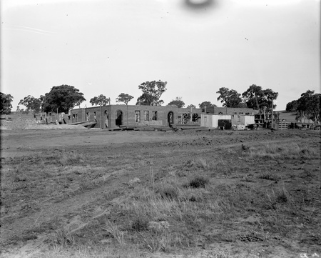 Church of England Boys Grammar School under construction, Flinders Way, Red Hill,
