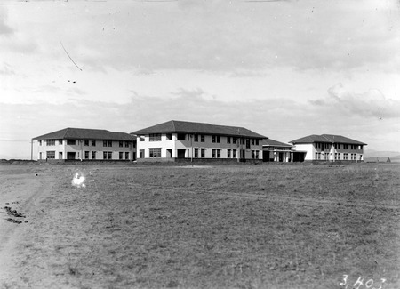 Hotel Kurrajong,National Circuit Barton