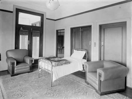 Folding bed in office  in Parliament House