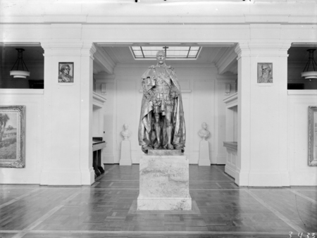Statue of King George V in Kings Hall, Parliament House