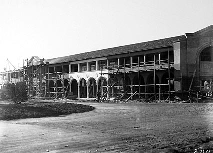 Civic  Centre, Melbourne  buildings, under construction
