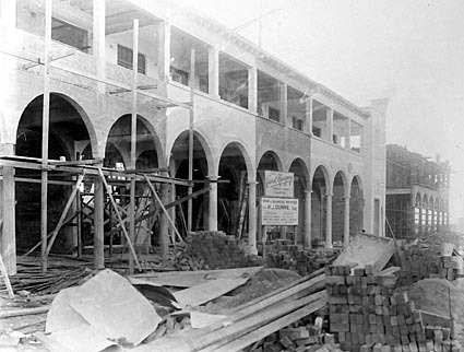 Melbourne building,Civic Centre, under construction forR.J.Dunne for a newsagency