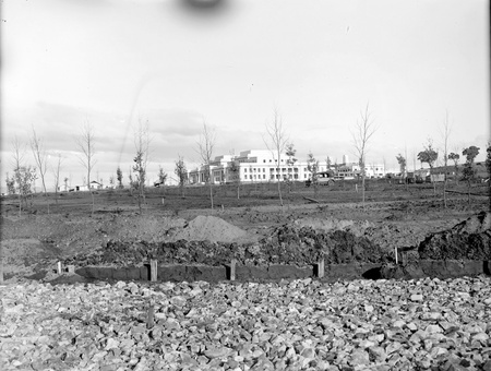 Parliament House from Commonwealth Avenue