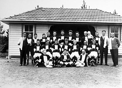 Ainslie Australian Rules Football team