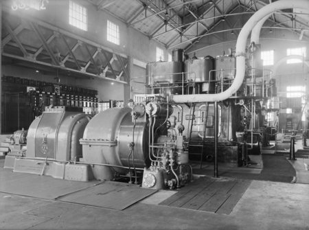 Kingston Power Station. BTH Curtis 1500kW Turbo Alternator. Installed Oct 1927. Bellis and Morcom steam engines in background.