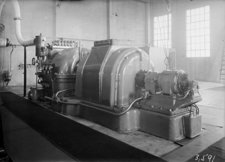 Kingston Power Station. BTH Curtis 1500kW Turbo Alternator. Installed Oct 1927.