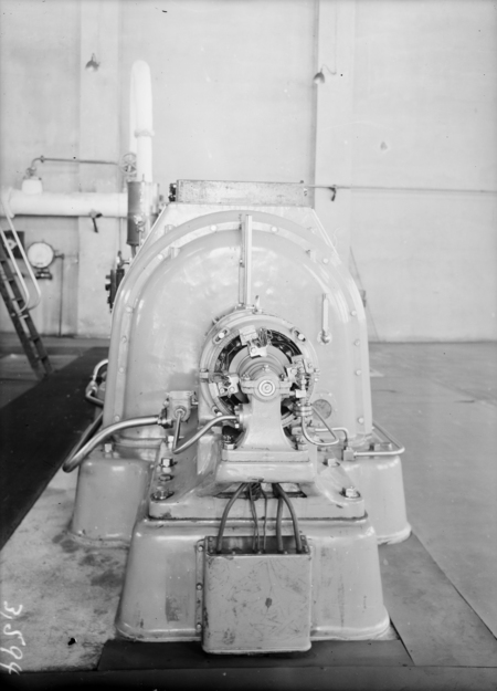 Kingston Power Station. BTH Curtis 1500kW Turbo Alternator. Installed Oct 1927.