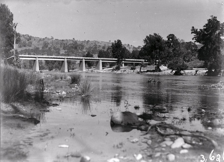 Bridge over the Murrumbidgee River near the Cotter Pump House.