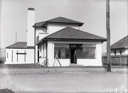 Canberra Bakery, Mort Street, Braddon.