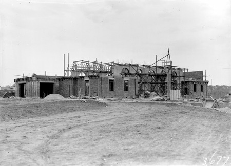 Unidentified building under construction ,also 3704