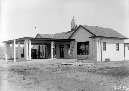 Brodies Garage Kingston with petrol pumps