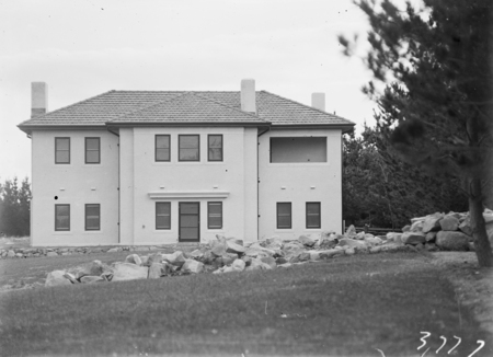 Director Dr. Duffield's house, Mount Stromlo.