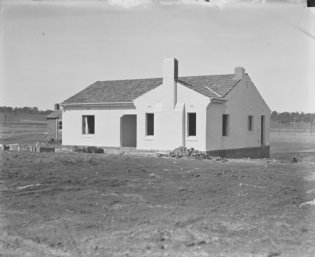 FCC (Federal Capital Commission) cottage - Type 11.