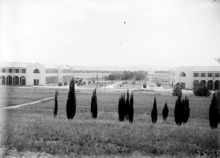 Civic Centre Northbourne Avenue from City Hill