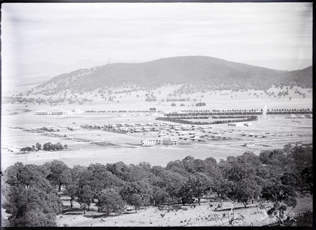Braddon and Civic Centre from Mount Ainslie. Ainslie Hotel in front.