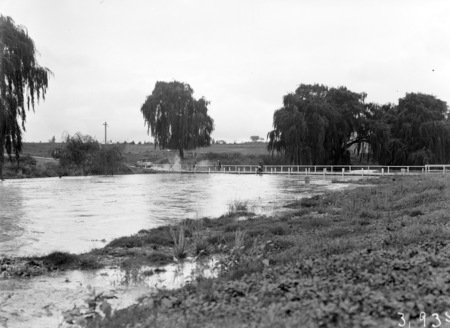 Floodwaters at Acton Crossing.
