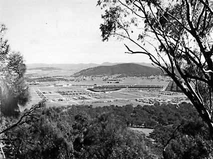 Braddon and Civic Centre from Mount Ainslie,Ainslie Hotel to the left