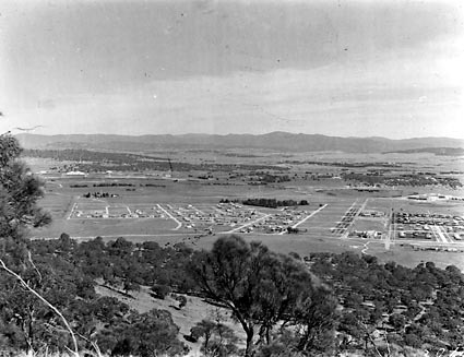 Reid, part of Braddon and Civic Centre from Mount Ainslie