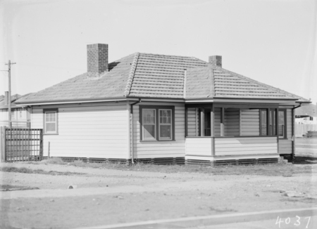 FCC Cottage Type 26 T3.