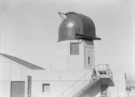 Observatory dome and building, Mt Stromlo.