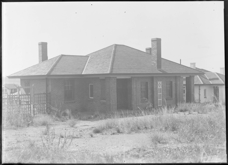 FCC cottage in Blandfordia.