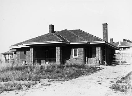 FCC cottage in Blandfordia