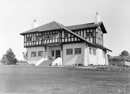 Westridge House, Westridge. First occupant was Mr Lane Poole, head of the Forestry School.