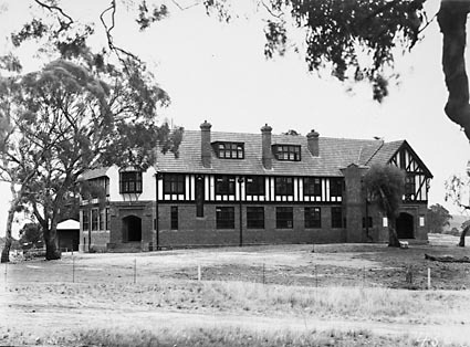 St.Gabreils  Church of England Girls Grammar School, Empire Circuit, Deakin