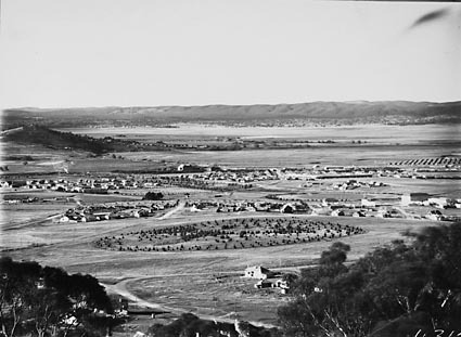 View from Red Hill over Manuka and Kingston to Duntroon