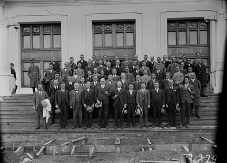 Tour by the Master Builders Association, at the steps of Parliament House.