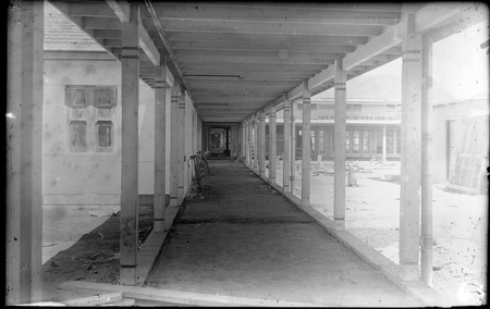 Covered walk, Gorman House.