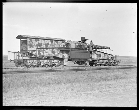 German railway gun. Amiens gun captured by Australian troops during World War I and brought to Australia. Now at the Australian War Memorial, Canberra.