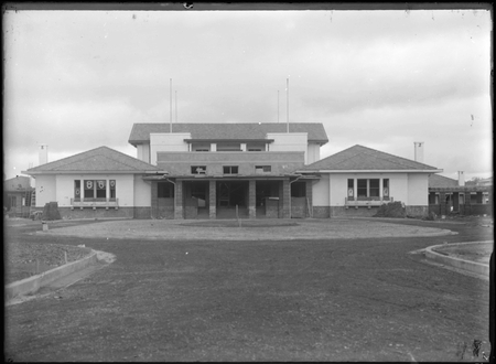 Hotel Canberra under construction. Front entrance.