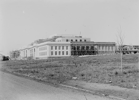 Parliament House from King George Terrace. North-west aspect, under construction.