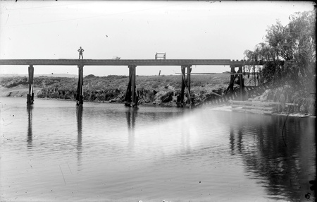 Dairy Flat railway bridge near Duntroon - Washed away in July 1922 flood
