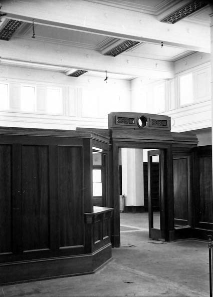 Parliament House Library - Entrance and desk
