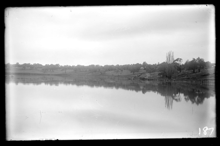 Molonglo River in flood (1922?) looking towards Acton.