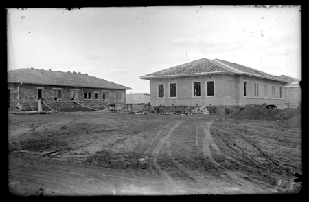 Gorman House Ainslie Avenue, Reid, in early stages of construction.			