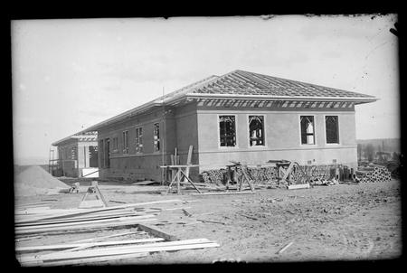 Gorman House Ainslie Avenue, Reid, under construction.