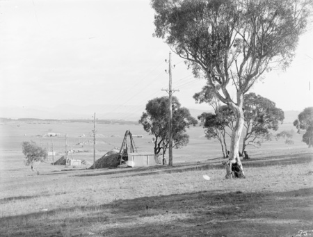 Sewerage tunnelling works and power lines.